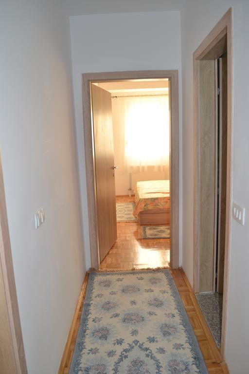 Apartment Gashi プリシュティナ エクステリア 写真