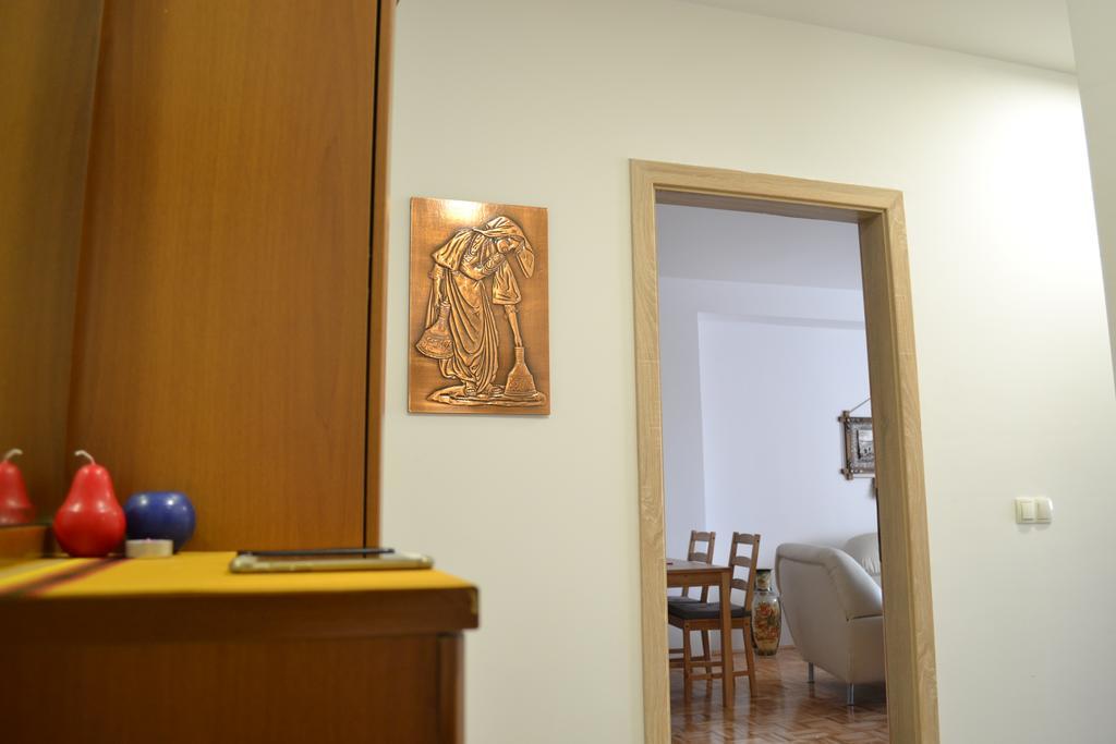 Apartment Gashi プリシュティナ エクステリア 写真